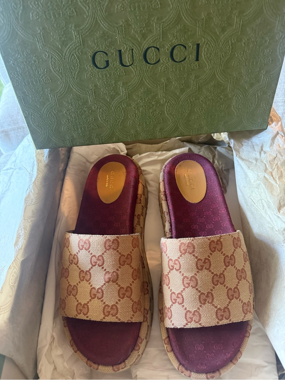 Gucci Angelina GG Supreme Platform Sandals Sz. 39.5